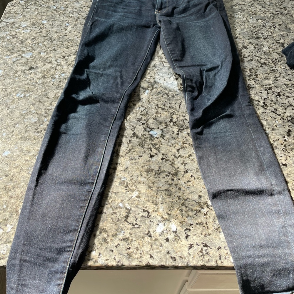Frame Le High Skinny Dark Wash Size 24
